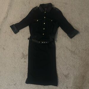 2B Bebe cargo style midi dress 🖤